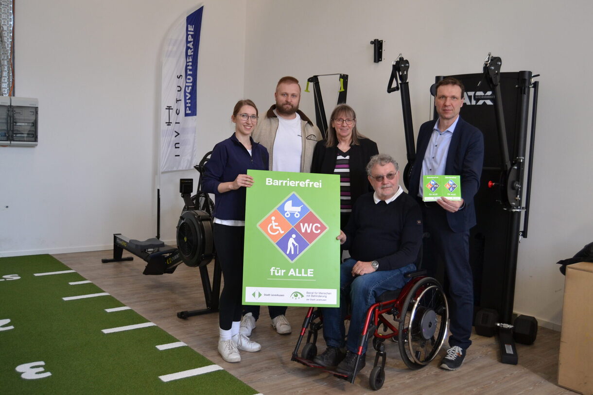 Verleihung des Barrierefrei-Siegels an die Invictus Physiotherapie Leverkusen