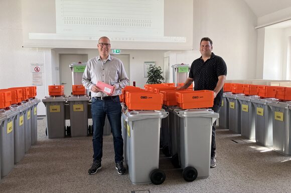 Das Team des Briefwahlbüros steht bereit