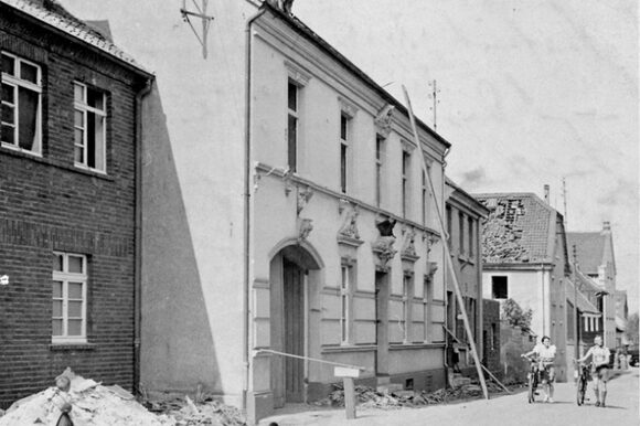 Haus Salm beschädigt 1943