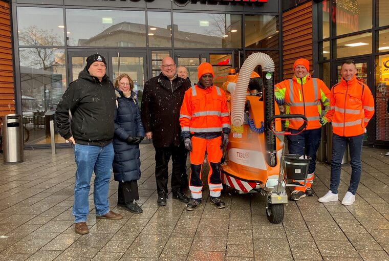 Gruppenfoto mit dem "Glutton"