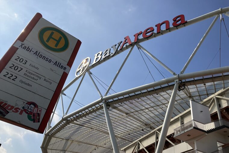 Haltestelle Xabi-Alonso-Allee BayArena