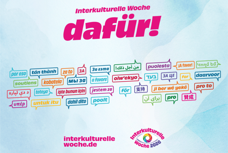 Plakat der Interkulturellen Woche mit dem Motto "Dafür"" in vielen Sprachen