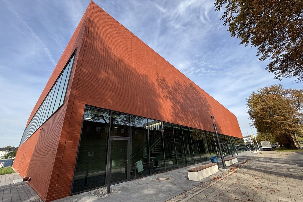 Neue Sporthalle des Landrat-Lucas-Gymnasiums